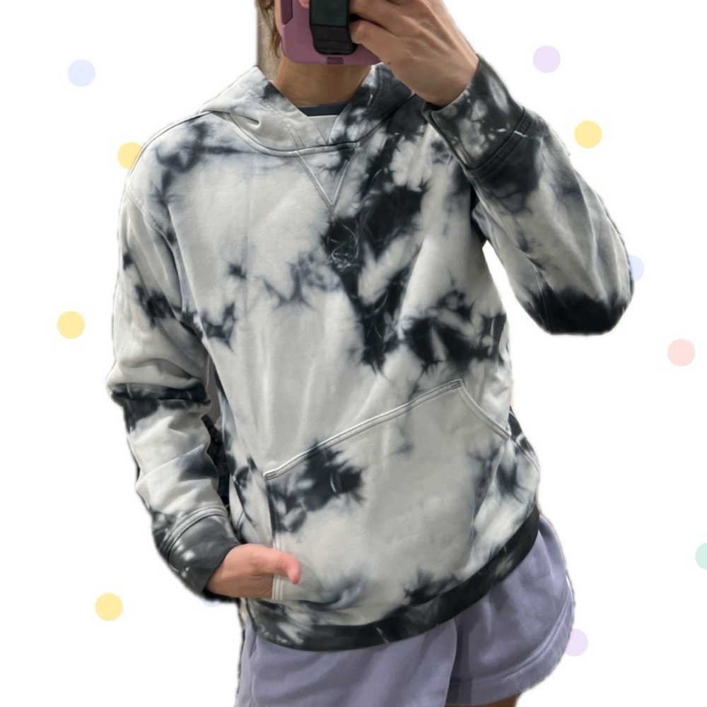lululemon Black and White Tie-Dye Hoodie